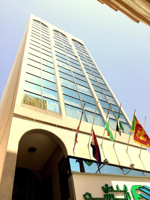 Everest International Hotel Dubai Exterior foto